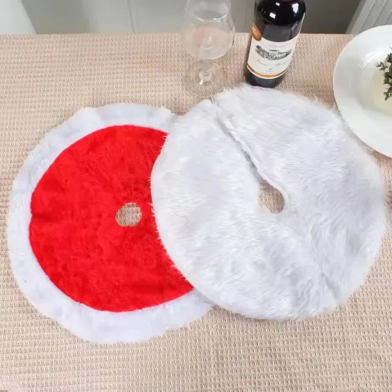 Mini Christmas Tree Skirt – Red & White Snowflake Mat Christmas Tree Skirt Babs