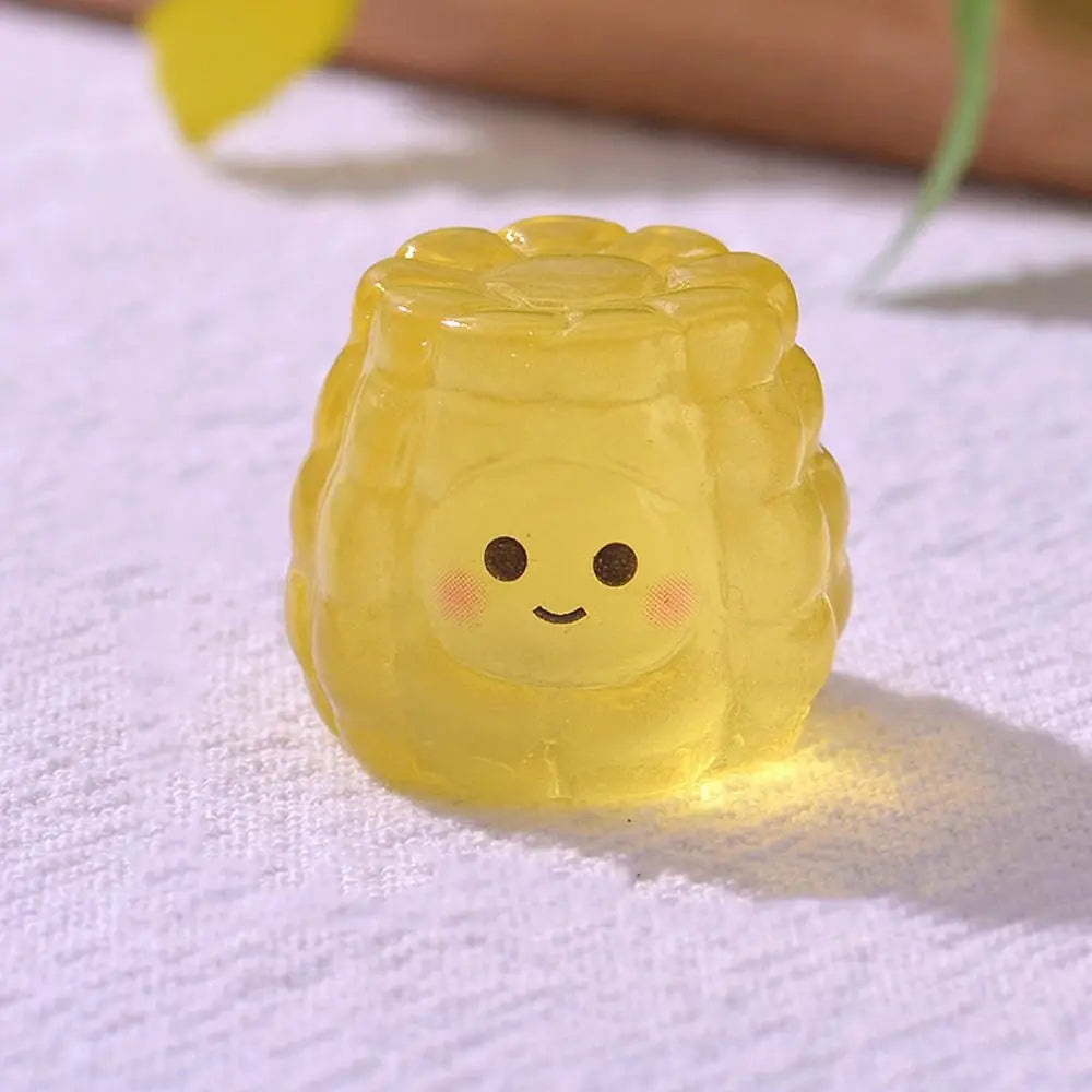 Luminous Mini Vegetable Figurines – Resin DIY Miniature Decor Miniature Figurines Babs Style 7