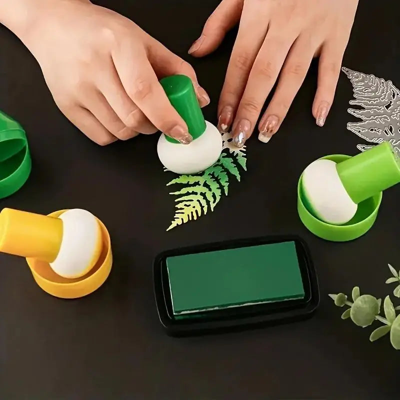 5-Piece Sponge Stencil Brush Set – DIY Scrapbooking & Card Making Stencil Brush Set Babs