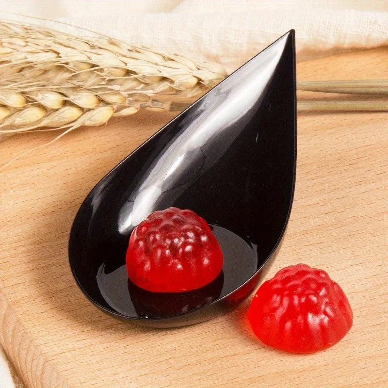 50pcs Disposable Plastic Appetizer & Dessert Tasting Plates Disposable Party Plates Babs