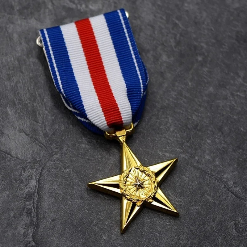 Star Medal Badge Props – Bronze & Silver Alloy Collection Costume Medal Badge Babs