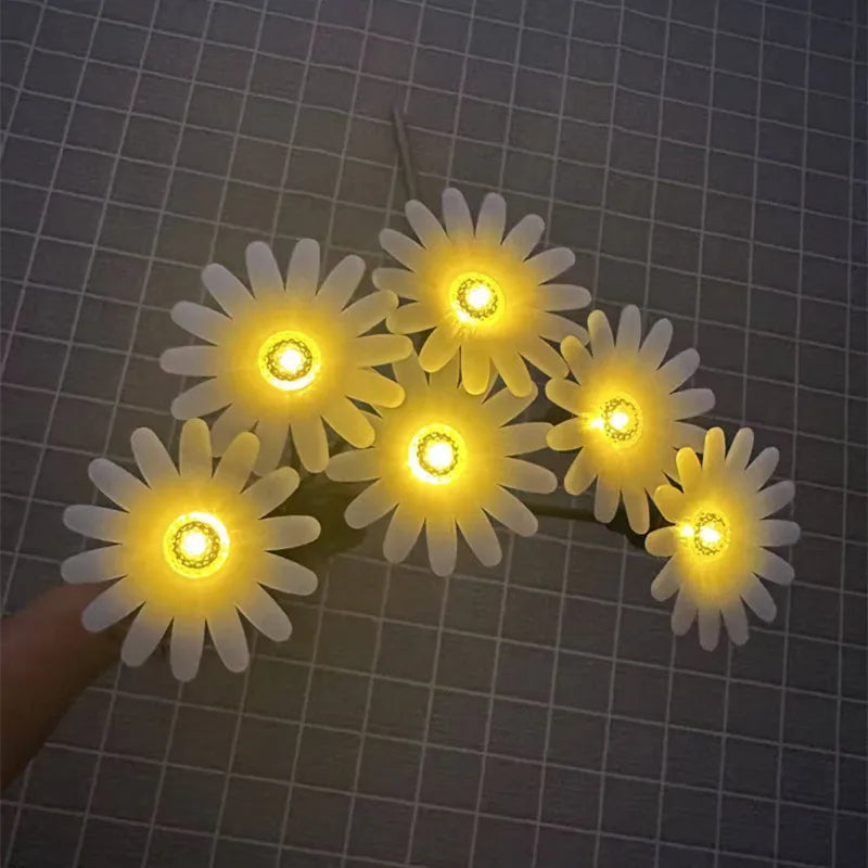 Solar Daisy LED Garden Lawn Light – Outdoor Flower Decor Solar Garden Light Babs