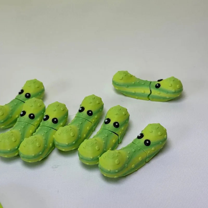 3D Printed Movable Cucumber Figurine – Novelty Desk Decor Novelty Figurine Babs