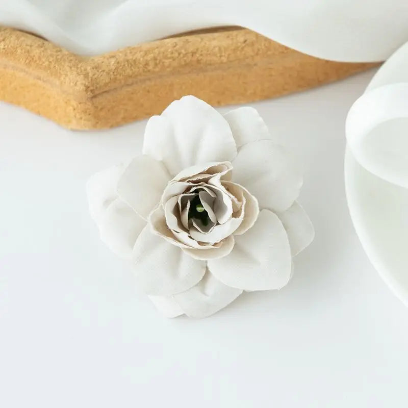 Silk Narcissus Artificial Flowers 30/50pcs – Wedding & Home Decor Artificial Silk Flowers Babs Color 5 50pcs