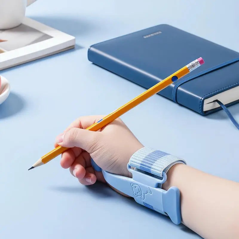 Kids Pencil Grip Posture Corrector – Ergonomic Writing Aid Pencil Grip Corrector Babs