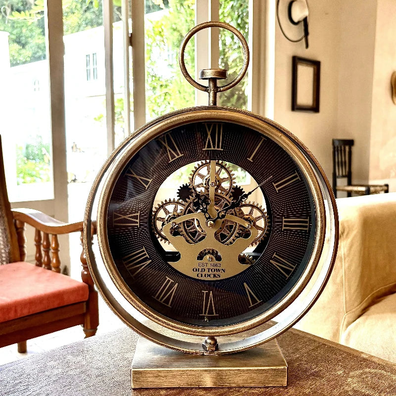 Retro Metal Table Clock – Silent Quartz Luxury Desk Decor Decorative Table Clock Babs 30x42CM