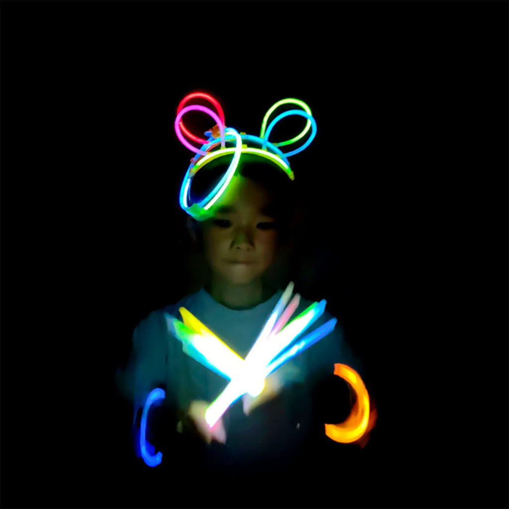 100 Pcs Glow Sticks – DIY Bracelets & Necklaces for Parties Glow Stick Set Babs