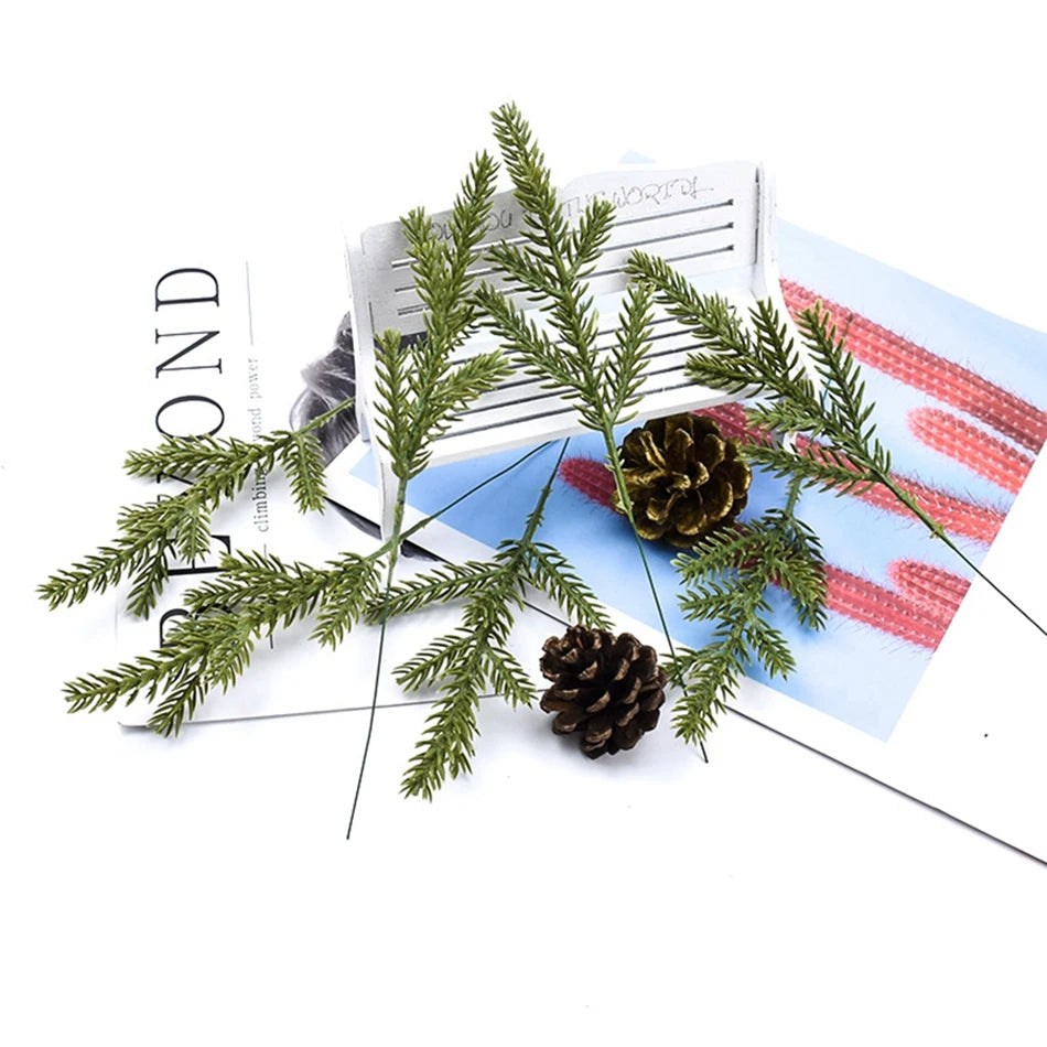 40/80 Pcs Artificial Pine Branches – Christmas & Holiday Decor Artificial Pine Branches Babs