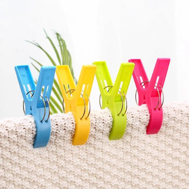 Beach Towel Clamps – Plastic Chair & Hammock Clips (4 Pack) Beach Towel Clips Babs