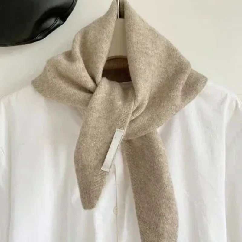 Women's Wool Knit Triangular Scarf – Headscarf & Wrap Knitted Triangular Scarf Babs Khaki
