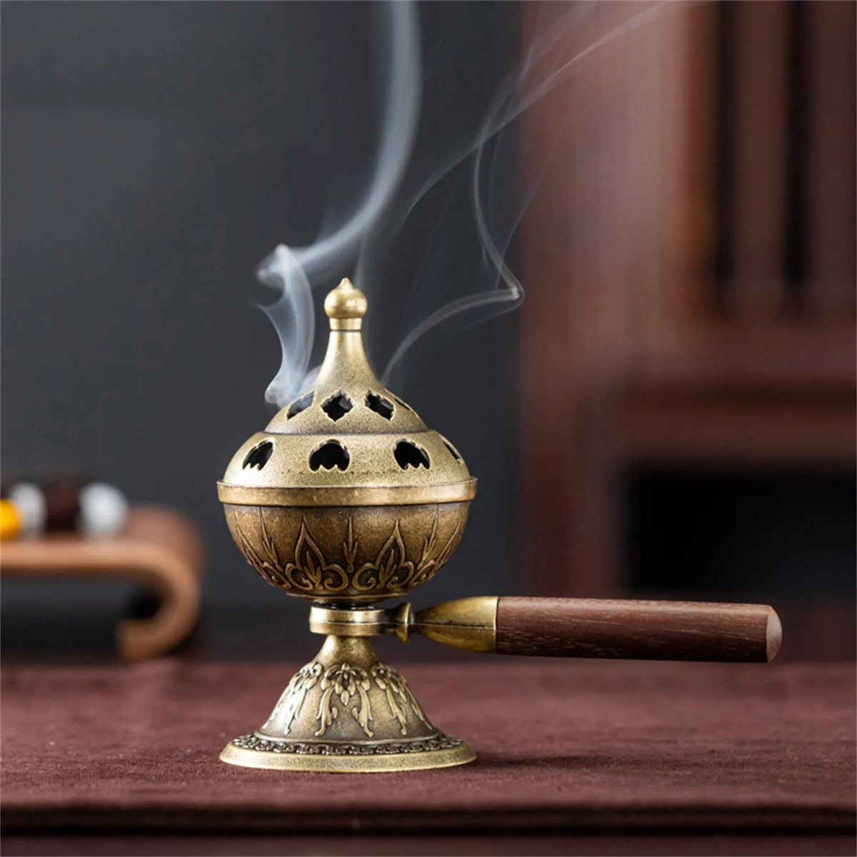 Chinese Style Zinc Alloy Incense Burner & Aromatherapy Holder Incense Burner Babs