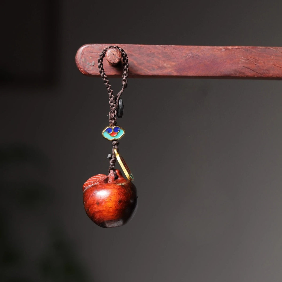 Sandalwood Apple Car Pendant – Lucky Tassel Rearview Charm Car Hanging Ornament Babs 2
