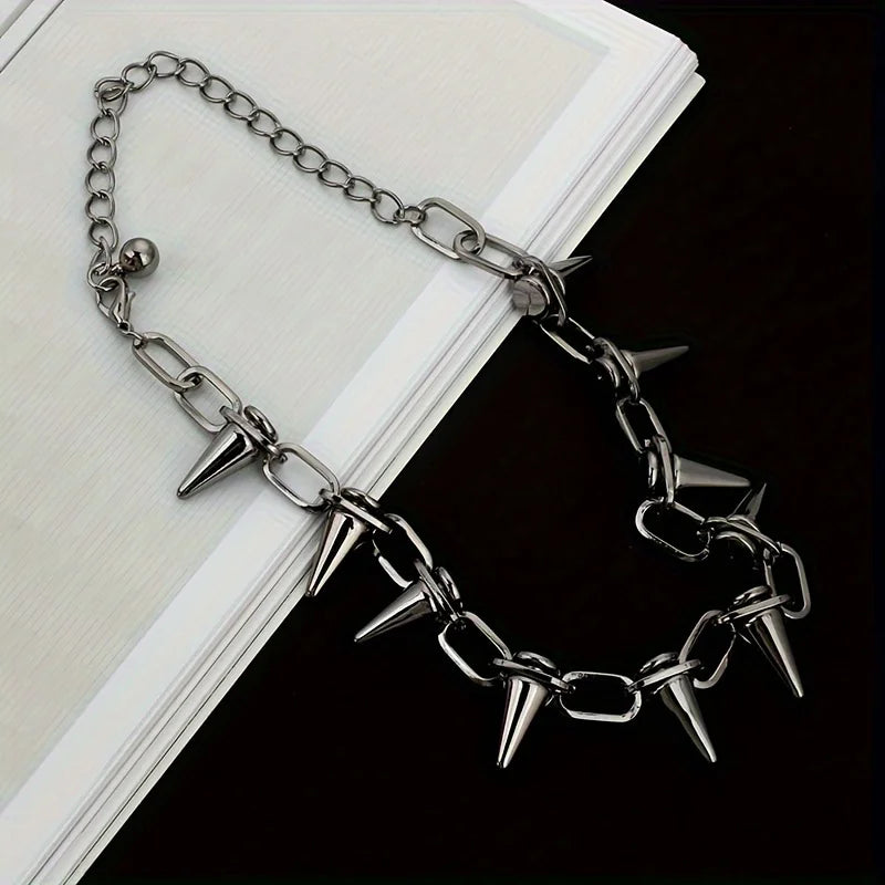Punk Gothic Rivet Spike Choker Necklace – Hip Hop Style Choker Necklace Babs Black