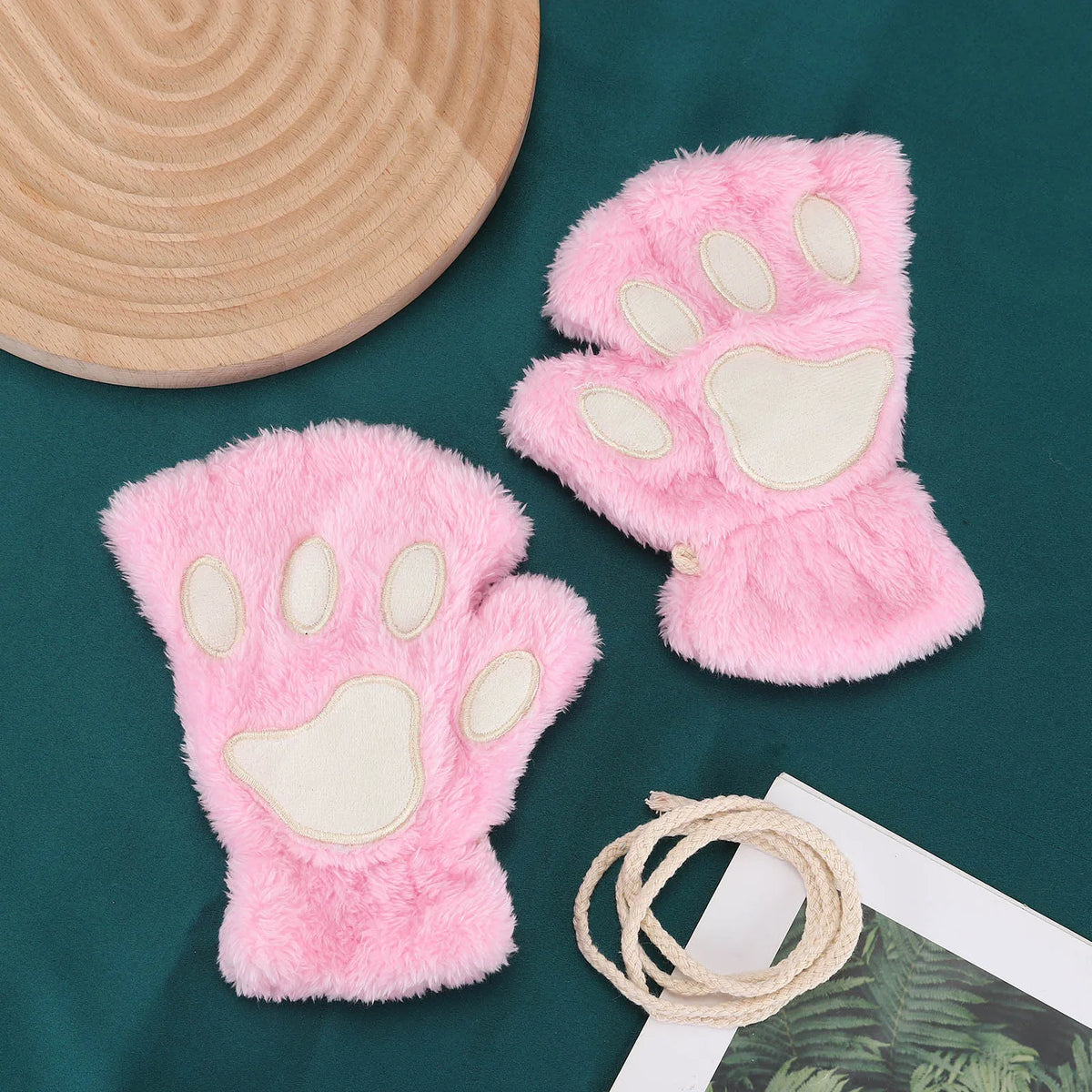 Plush Cat Paw Mittens – Soft Fluffy Half Finger Gloves Plush Fingerless Gloves Babs I