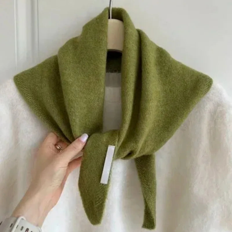 Women's Wool Knit Triangular Scarf – Headscarf & Wrap Knitted Triangular Scarf Babs green