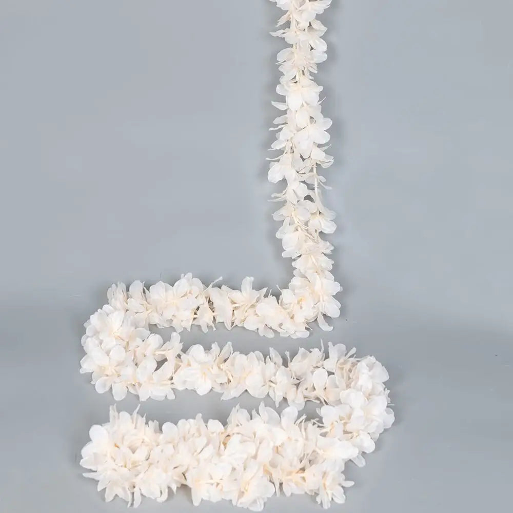 Silk Cherry Blossom Garland 200cm – Artificial Sakura Vine Decor Artificial Flower Garland Babs Champagne 1 pc