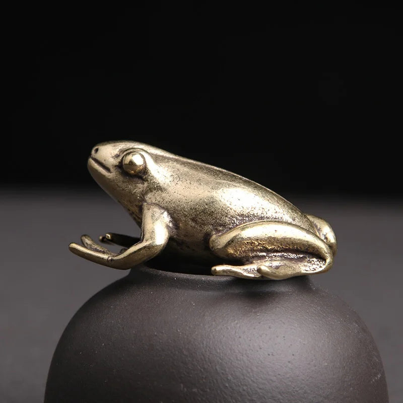 Retro Brass Frog Figurine – Copper Toad Desktop Ornament Tea Pet Decorative Figurine Babs 1pcs