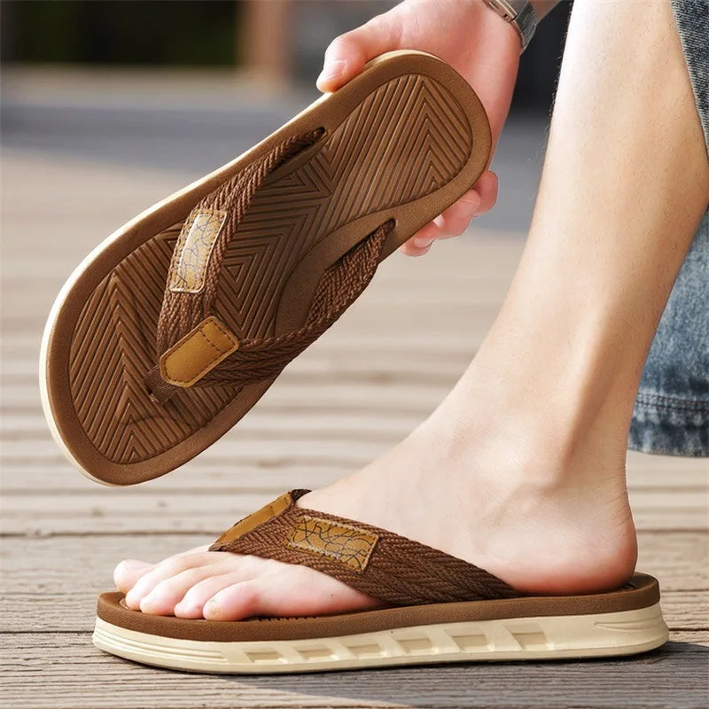 Men's Lightweight Anti-Slip Flip Flops – Beach Sport Sandals Men's Flip Flops Babs