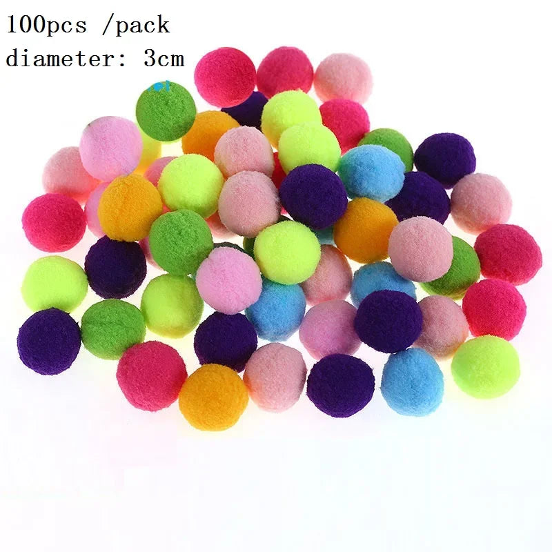 Fluffy DIY Pom Pom Balls – Craft, Party & Holiday Décor DIY Craft Pom Poms Babs 1