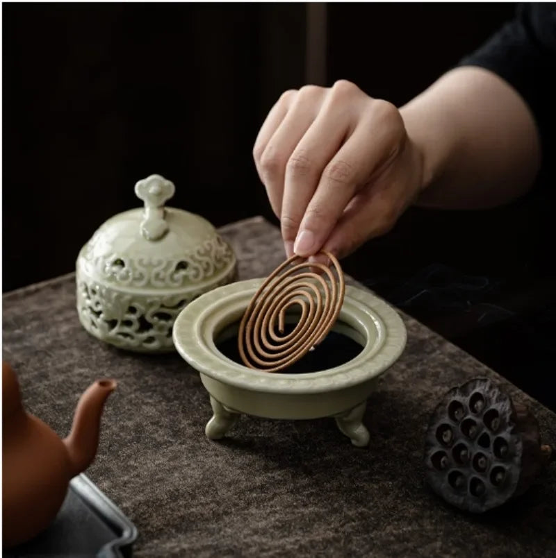 Ceramic Jiangshan Incense Burner – Handmade Sandalwood Holder Incense Burner Babs
