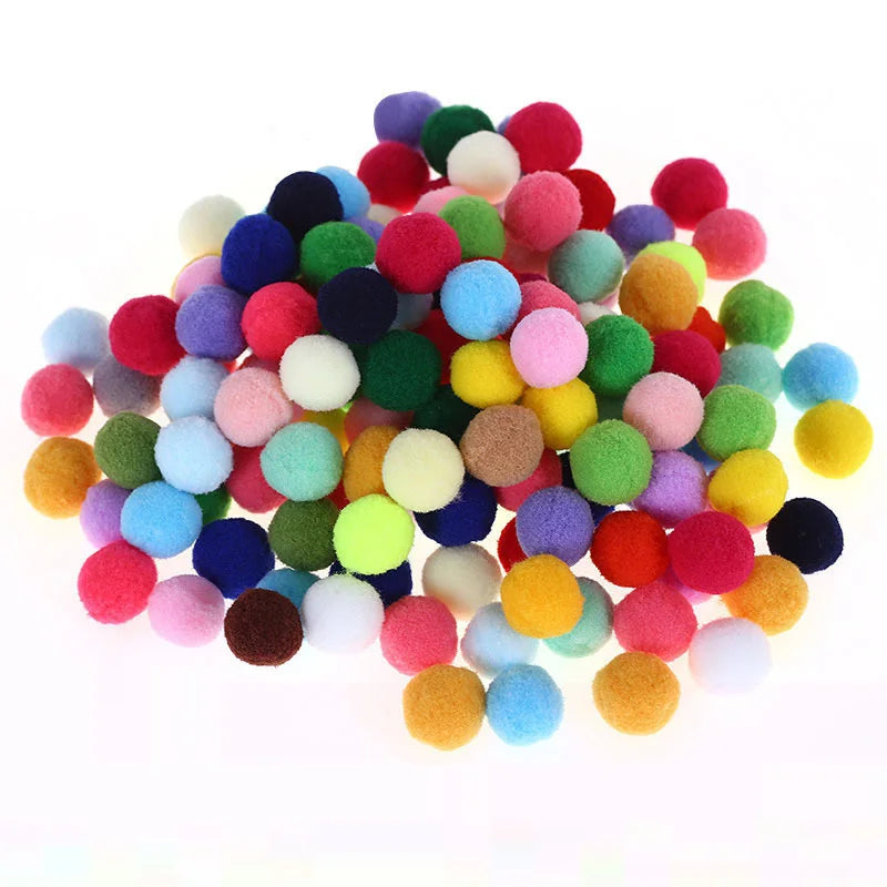 Fluffy DIY Pom Poms Craft Balls – Party & Holiday Décor DIY Craft Pom Poms Babs