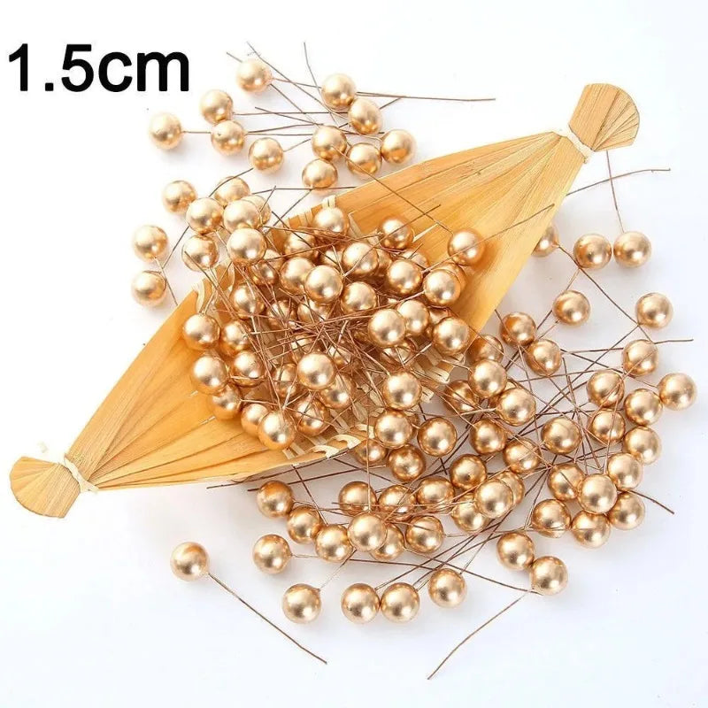 50/100Pcs Artificial Berry Christmas Ornaments – DIY Wreath Décor Christmas Ornaments Babs 1.5CM Gold 50Pcs