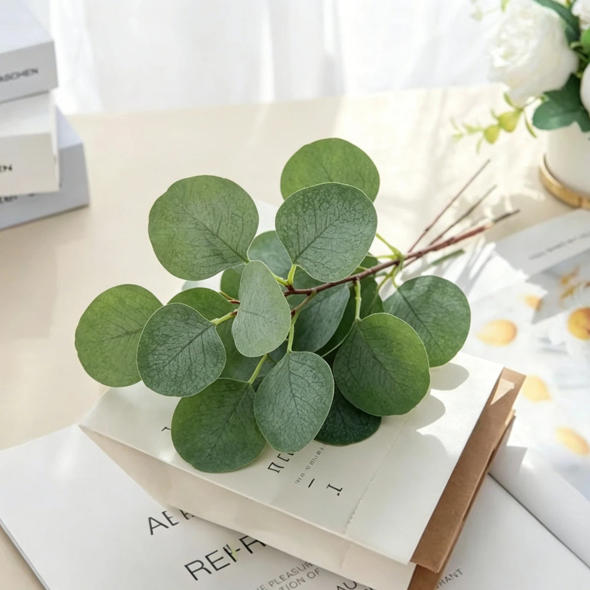 Artificial Silk Eucalyptus Leaves 15/30 Pcs – DIY Home Décor Artificial Leaf Stems Babs