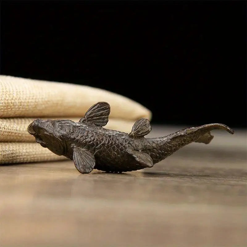 Retro Metal Carp Fish Figurine – Feng Shui Home Decor Ornament Decorative Figurine Babs