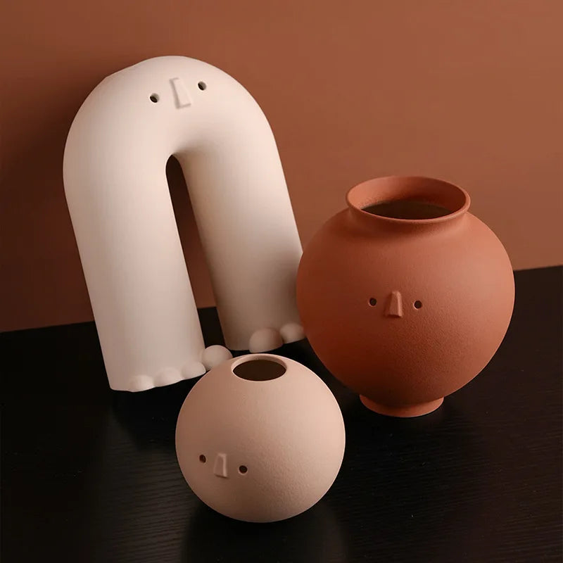 Abstract Ceramic Flower Vase – Modern Minimalist Home Decor Decorative Ceramic Vase Babs