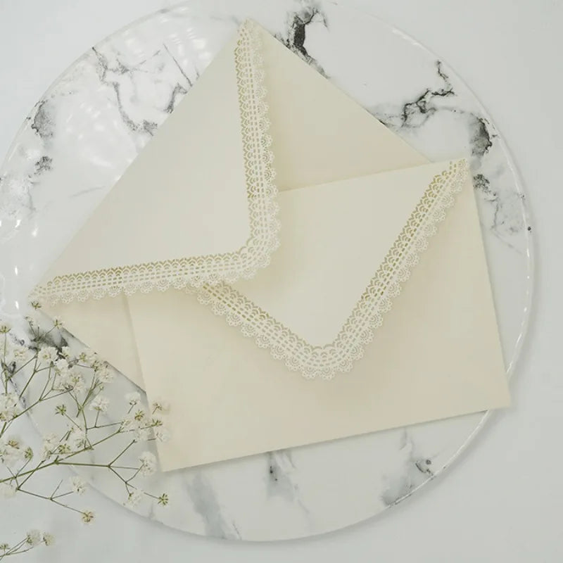 3-Pack Hollow Lace Triangle Wedding Envelopes | Elegant Gift Wedding Envelope Set Babs