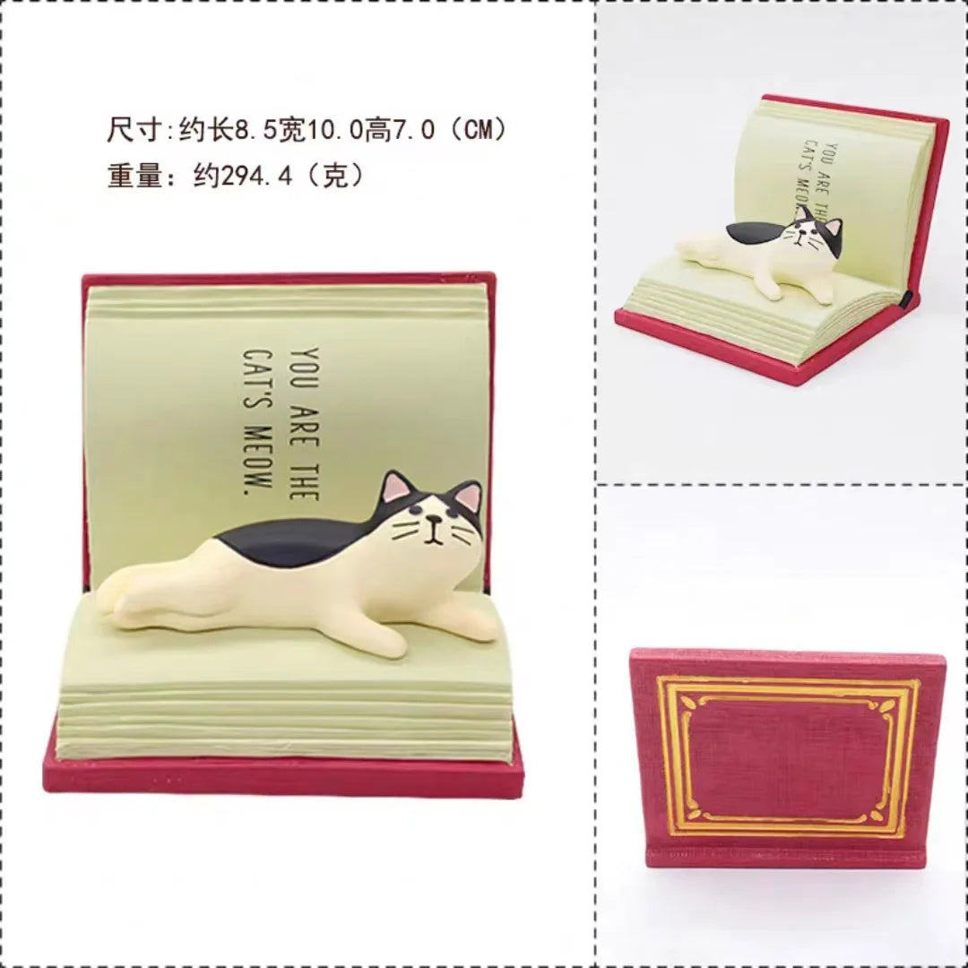 Resin Cat Toast Bag Phone & Tablet Stand – Kawaii Desk Holder Decorative Phone Stand Babs Book cats