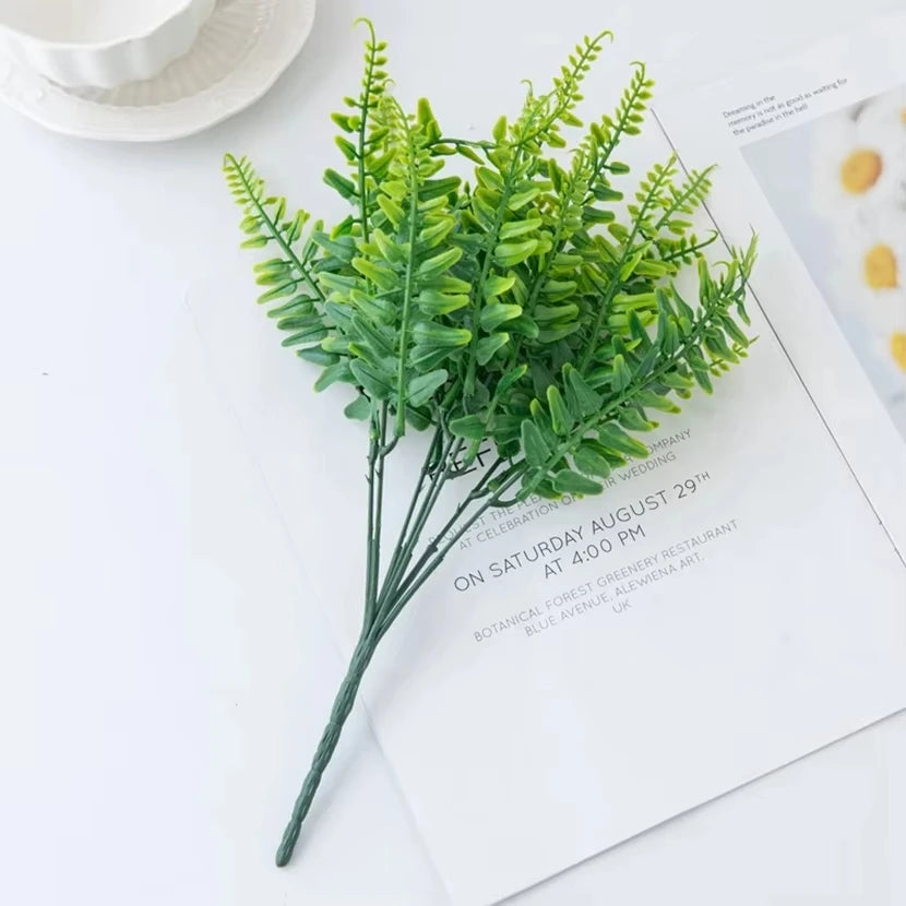 Artificial Persian Fern Leaves Plastic Faux Plant Décor 2/4 Pcs Artificial Plant Décor Babs