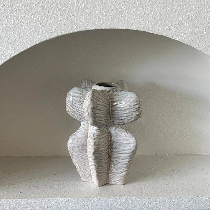 Nordic Ceramic Conch Vase – Elegant Table Décor Ornament Decorative Ceramic Vase Babs