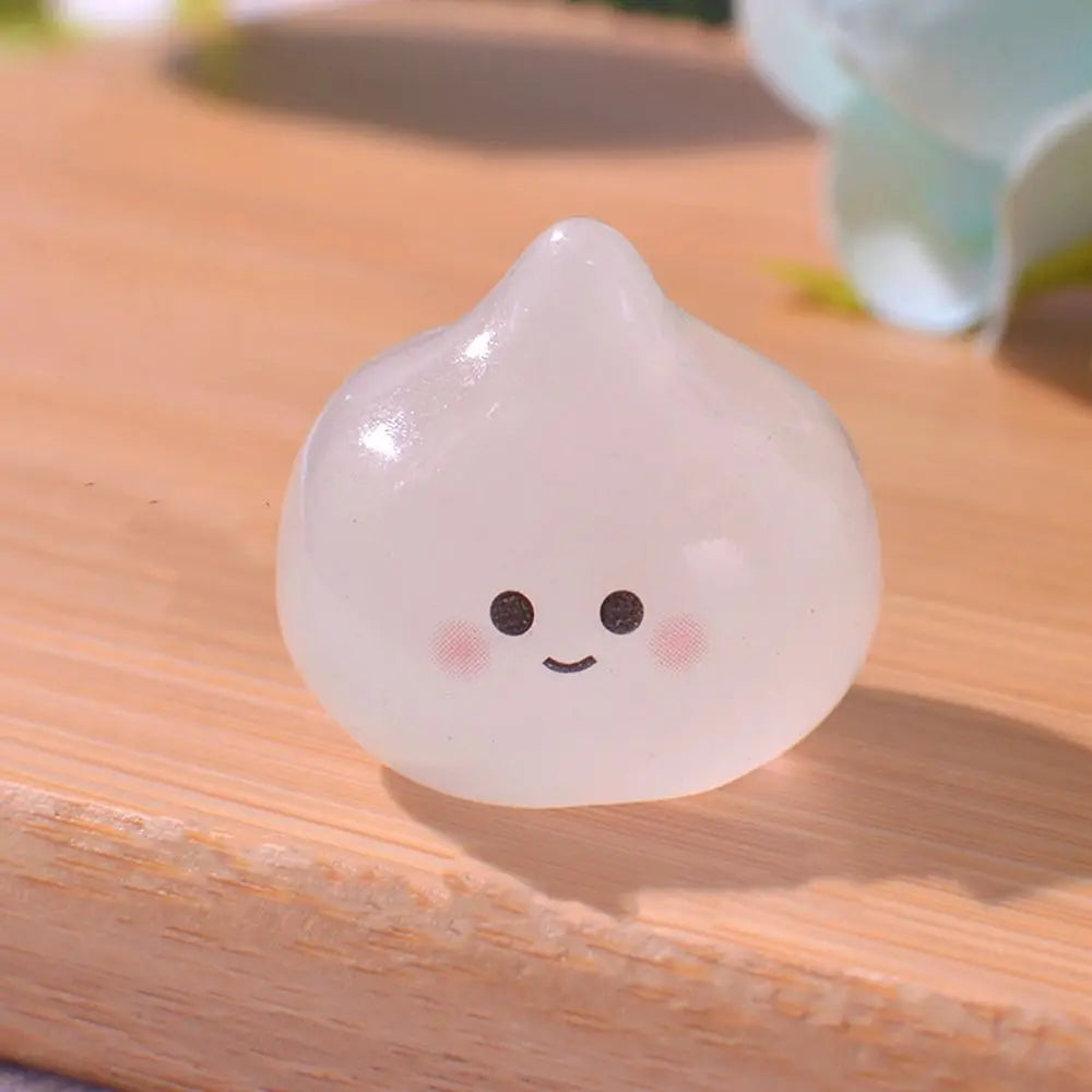 Luminous Mini Vegetable Figurines – Resin DIY Miniature Decor Miniature Figurines Babs Style 3
