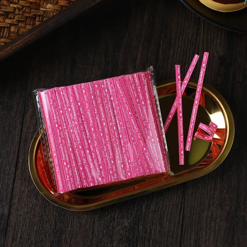700pcs Colored Kraft Paper Twist Ties – Baking & Gift Packaging Packaging Twist Ties Babs rose red
