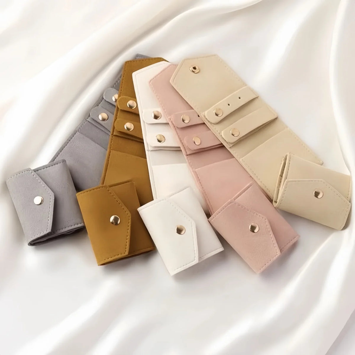 Microfiber Leather Jewelry Pouch – Earrings, Rings & Necklace Jewelry Storage Pouch Babs