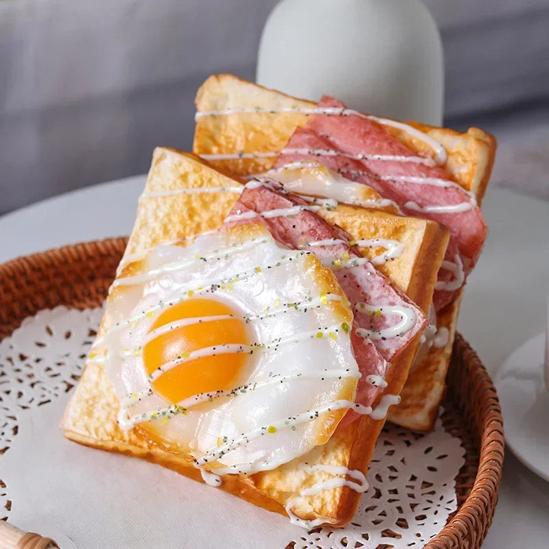 Fake Toast Egg Bread Prop – Realistic Food Decor & Kids Sketch Aid Fake Food Prop Babs