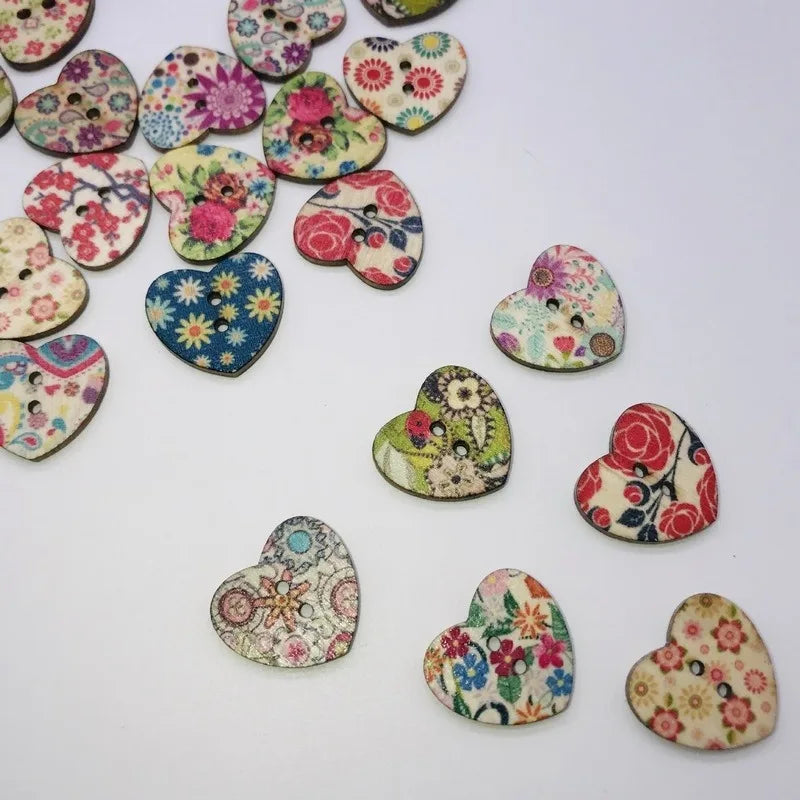 50pcs Heart Shape Wood Sewing Buttons Multicolor Craft DIY Wood Craft Buttons Babs