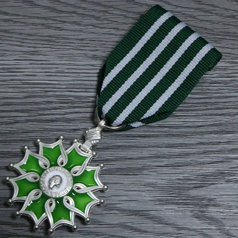French Legion of Arts & Letters Medal Badge – Knight & Officer Decorative Medal Badge Babs Silver