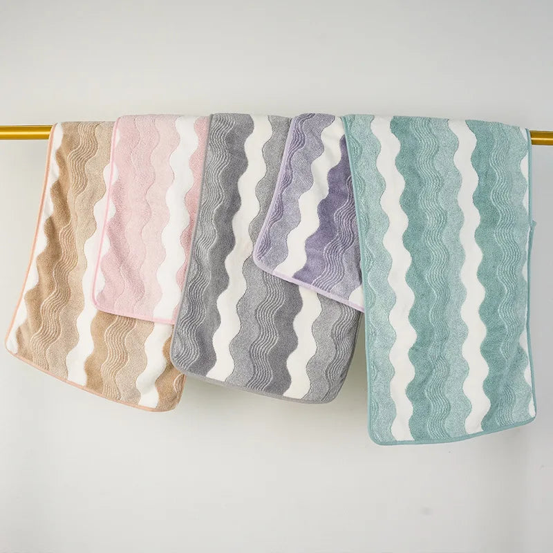 Extra Large Coral Velvet Bath Towel – Soft & Fast Absorbing Bath Towel Babs