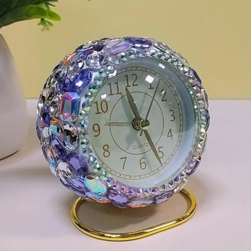Oeny Modern Silent Desk Clock – Luminous Metal Alloy, Quartz Desk Clock Babs