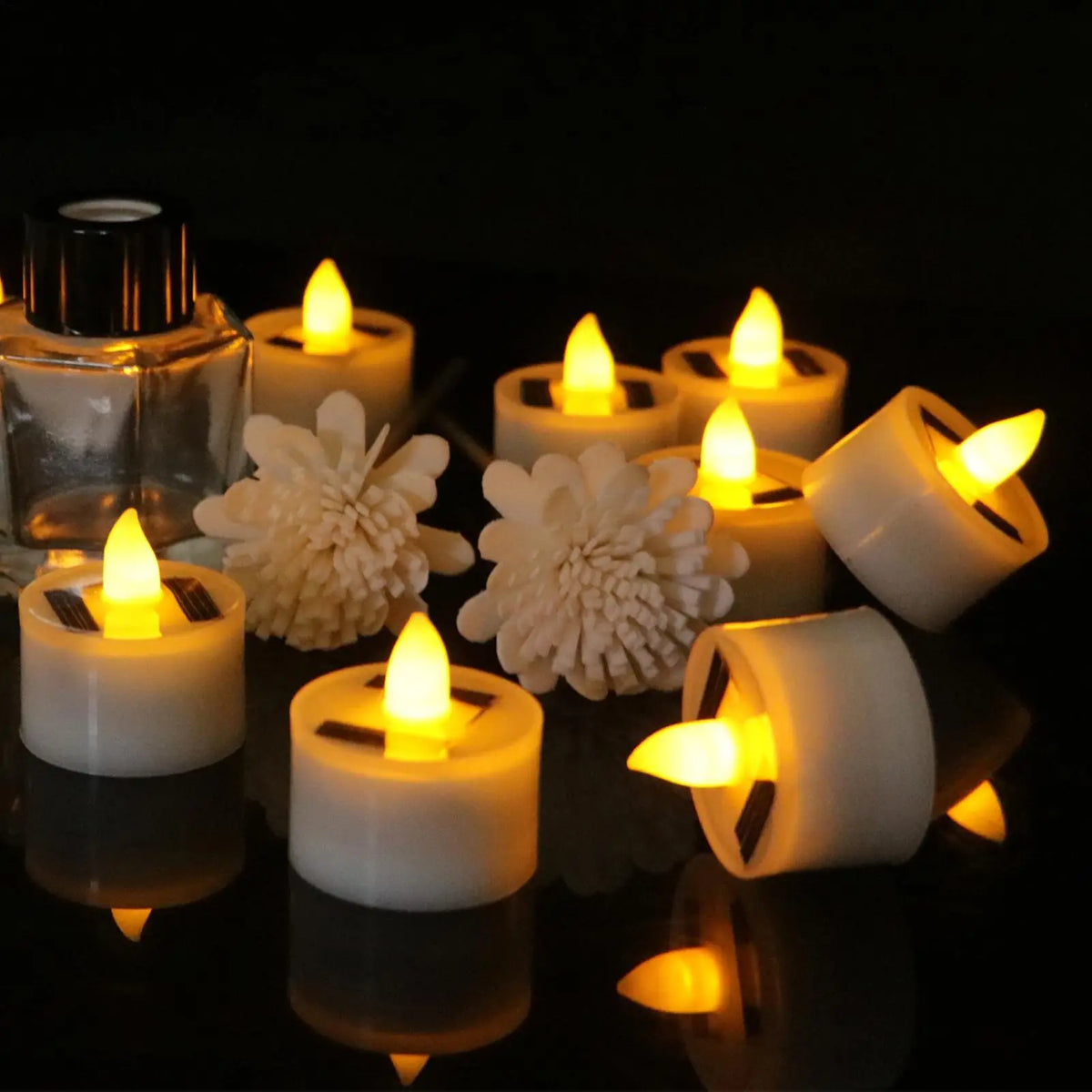 Solar Flameless LED Tea Candles – Dusk to Dawn Waterproof Solar Flameless Candle Babs