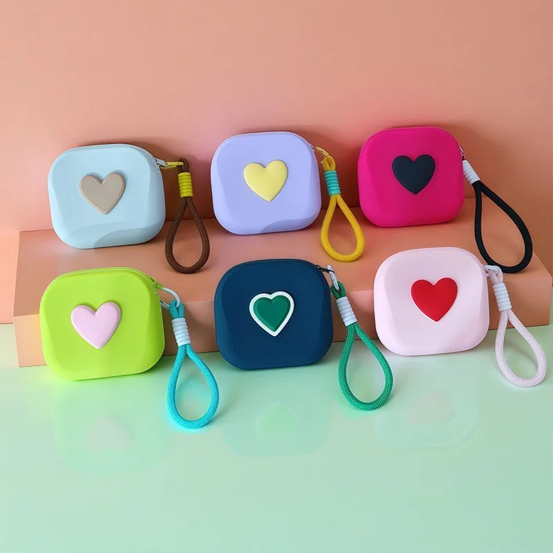 Heart Shaped Silicone Makeup Bag – Waterproof Travel Cosmetic Case Silicone Cosmetic Bag Babs