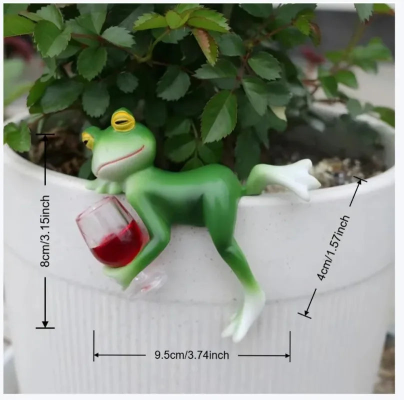 Green Frog Wine Glass Hanger – Resin Animal Décor Ornament Resin Décor Figurine Babs