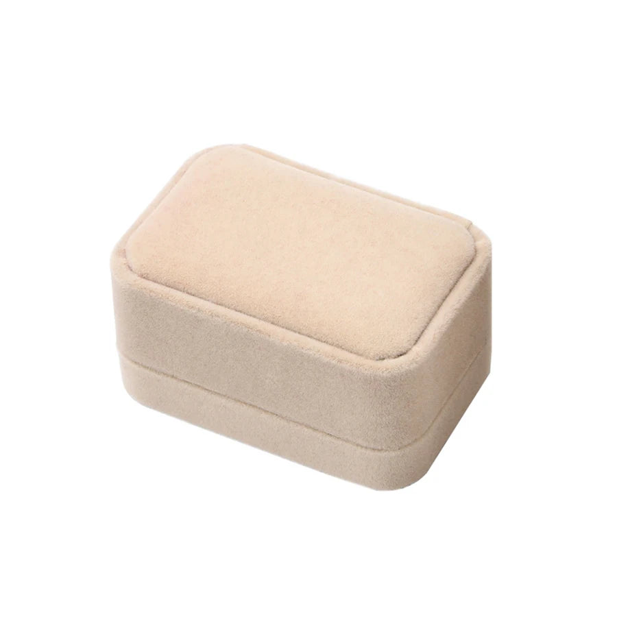 Vintage Velvet Double Slot Ring Box – Engagement & Wedding Velvet Ring Box Babs Beige