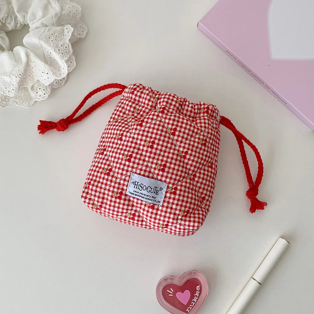 Quilted Drawstring Makeup Bag – Cute Travel Toiletry Pouch Drawstring Makeup Bag Babs red