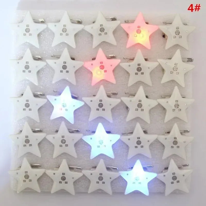 25pcs Flashing LED Guitar Brooch Pins – Party Glow Badges LED Party Brooch Babs