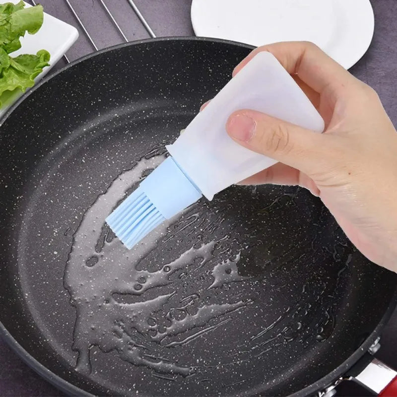 Silicone Oil Dispenser Bottle with Brush – BBQ & Baking Oil Dispenser Brush Babs