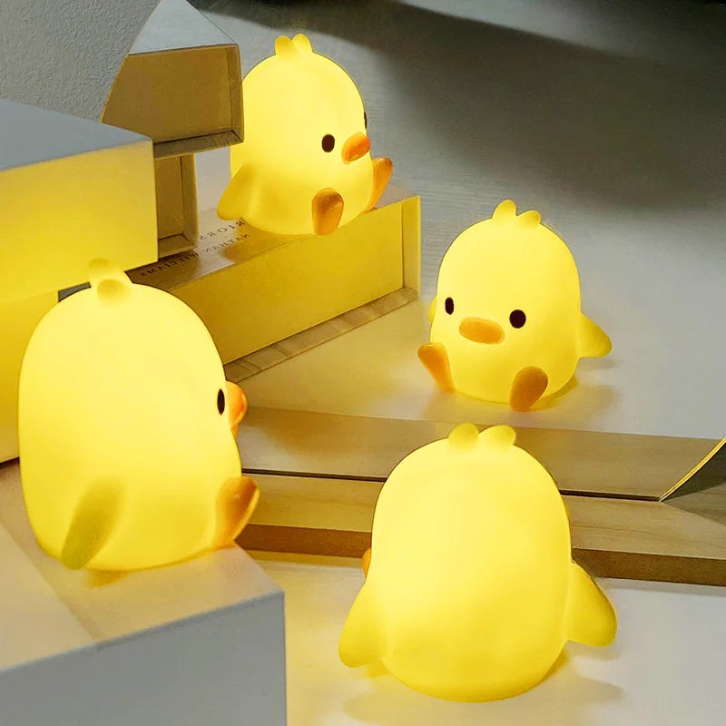 Cartoon Yellow Duck Night Light – Cute Bedside Desk Ornament Novelty Night Light Babs