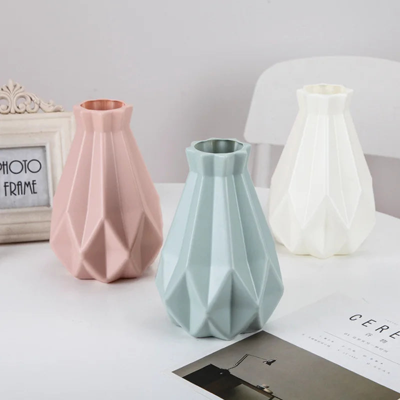 Modern Nordic Plastic Flower Vase – Tabletop Bouquet Pot Decorative Flower Vase Babs